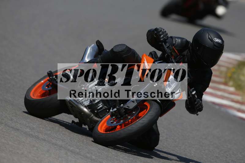 Archiv-2023/28 05.06.2023 Moto Club Anneau du Rhin/blanc-novice/7
